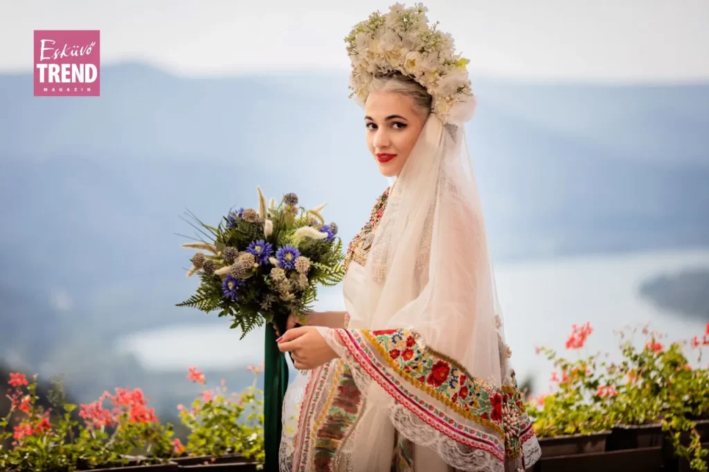Magyaros, Tradicionális – DekorÁgi dekoráció 8. kép